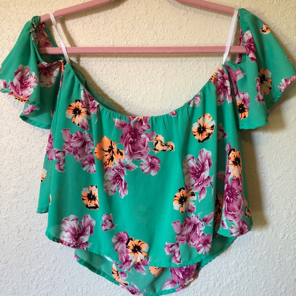 Shirt - Picture 1 of 3